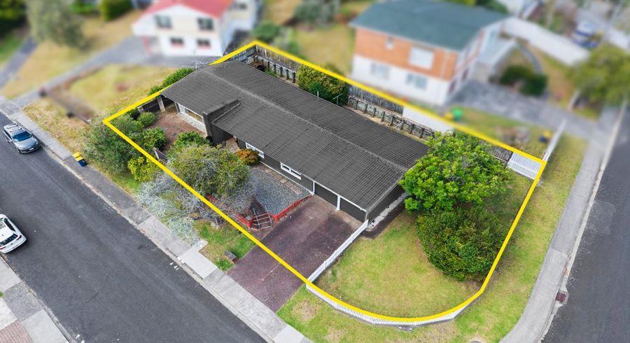  at 80 Bruce Road, Glenfield, Auckland