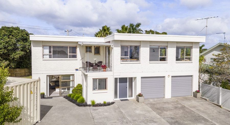  at 2 Melandra Road, Stanmore Bay, Whangaparaoa