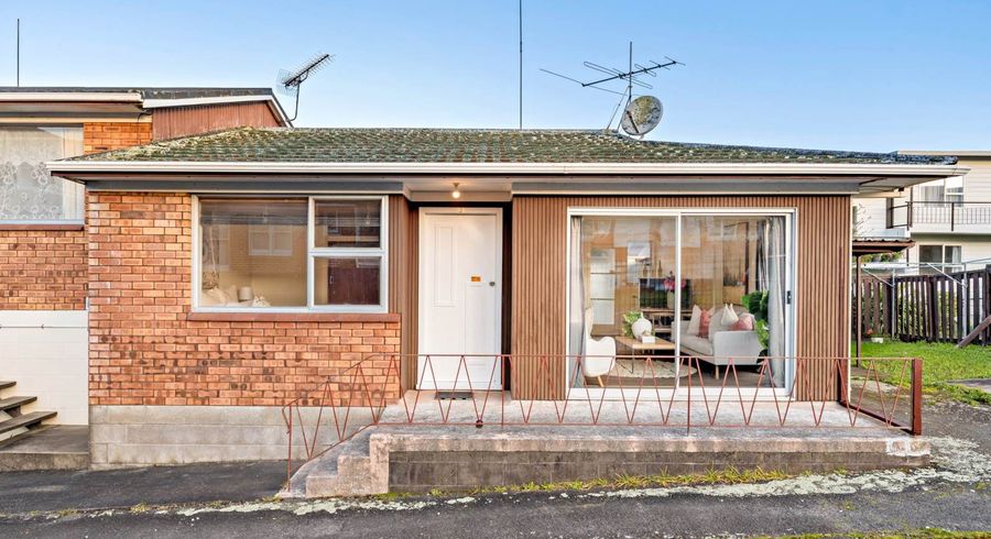  at 3/8 Eden View Road, Sandringham, Auckland City, Auckland