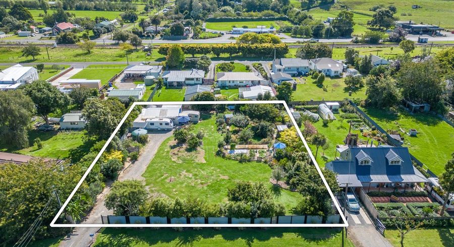  at 30 Wi Pere Street, Manakau, Levin