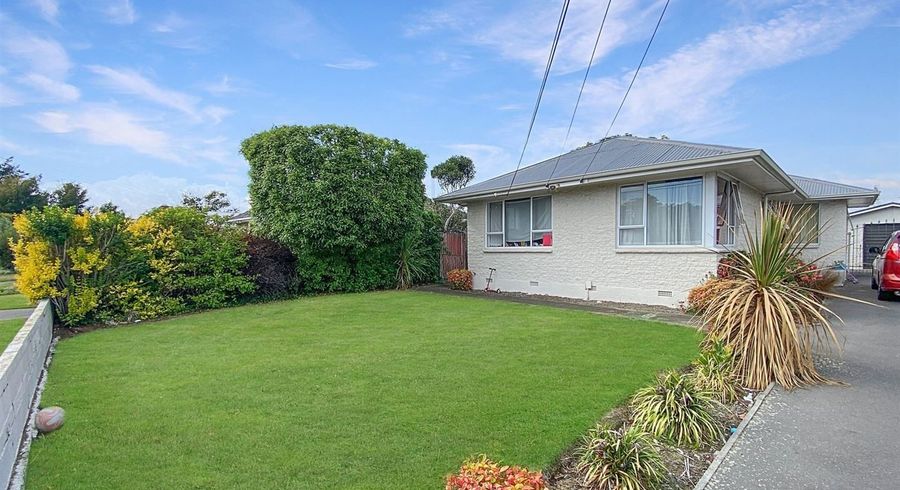 at 32 Arthur Street, Upper Riccarton, Christchurch