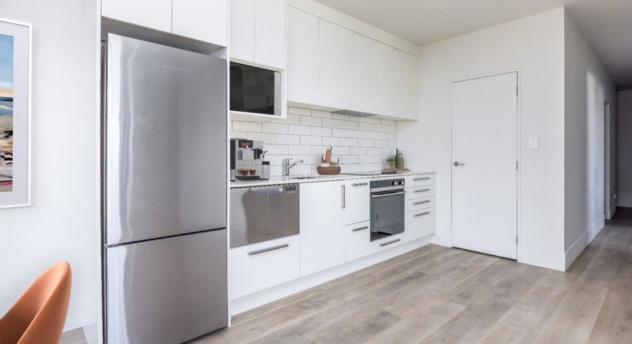  at 102/4 Range View Road, Mount Albert, Auckland City, Auckland