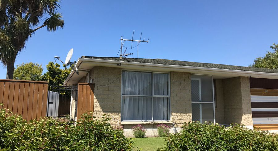  at 1/52 Stillwater Avenue, Burwood, Christchurch