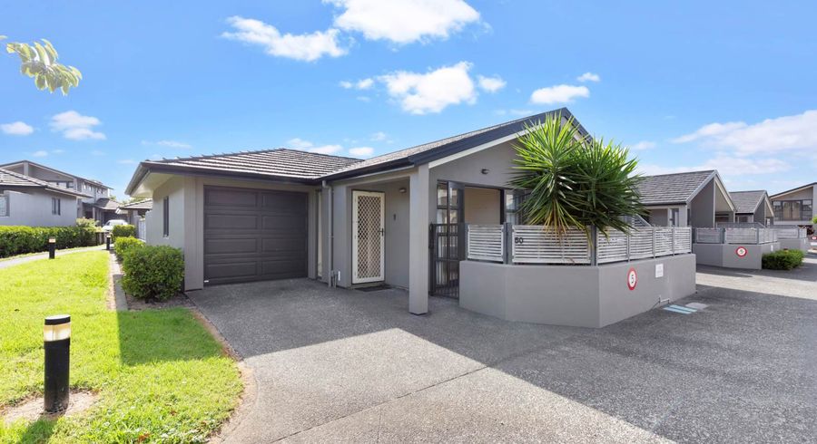  at 50/8 Landscape Road, Papatoetoe, Auckland