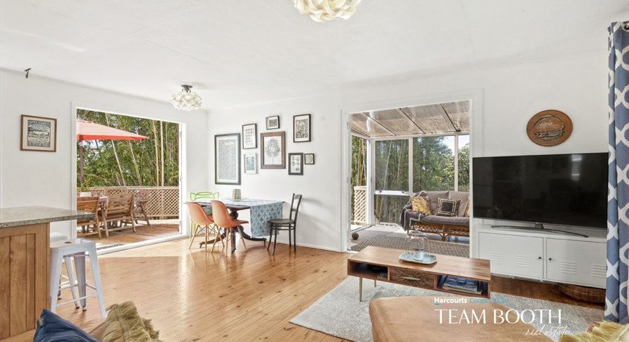  at 2/36 Cassino Street, Bayswater, Auckland
