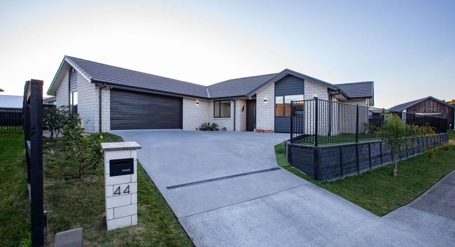  at 44 The Meadows Drive, Flagstaff, Hamilton, Waikato
