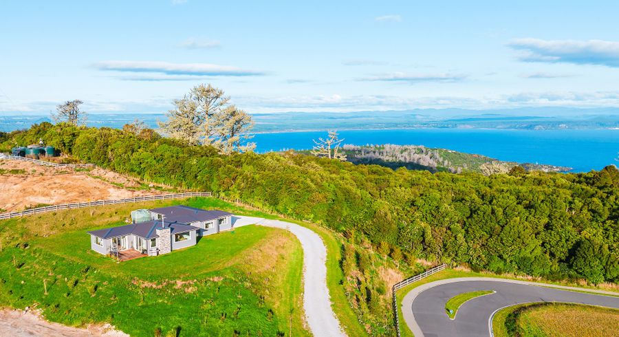  at 5 Glendas Way, Acacia Bay, Taupo, Waikato