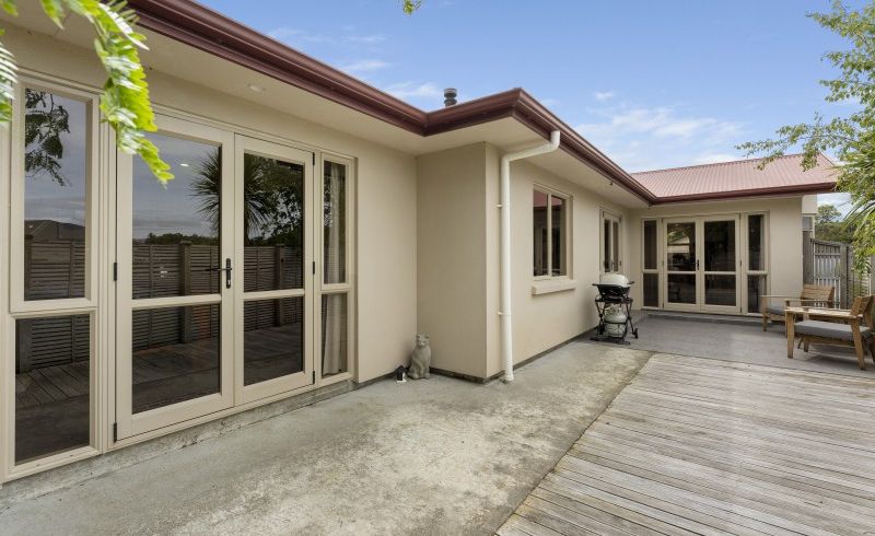  at 38 Oak Crescent, Ashhurst, Ashhurst