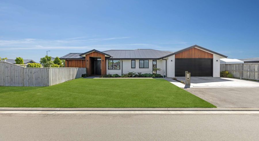  at 10 Full Moon Lane, Rolleston, Rolleston