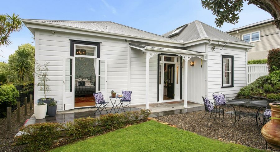  at 45 Huka Road, Birkenhead, Auckland