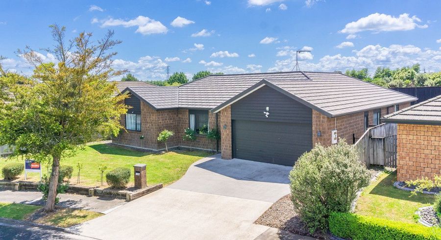  at 15 Te Ironui Place, Huntington, Hamilton, Waikato