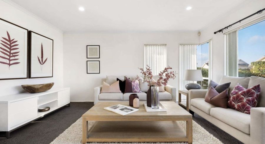  at 1/11 Keswick Close, Northpark, Manukau City, Auckland