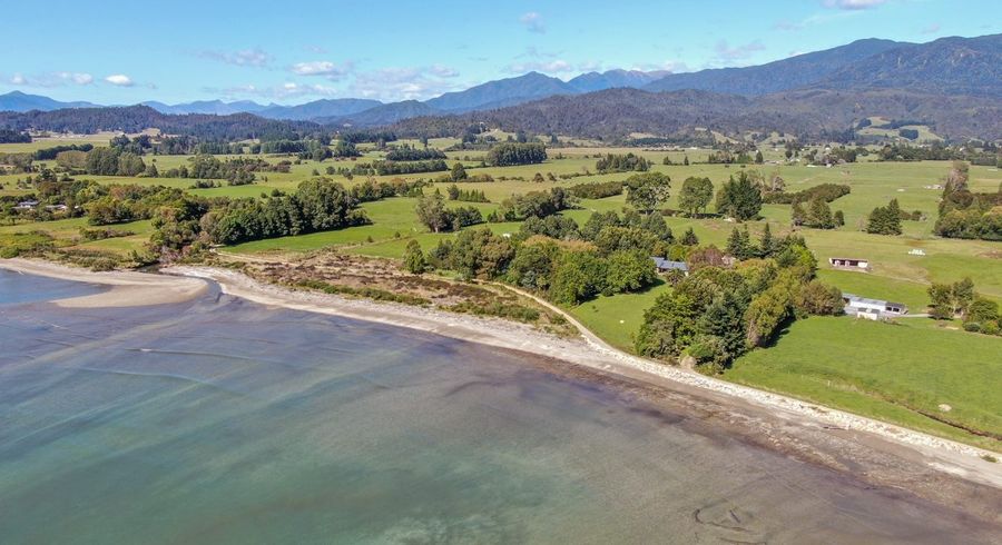  at 34 Battery Road, Patons Rock