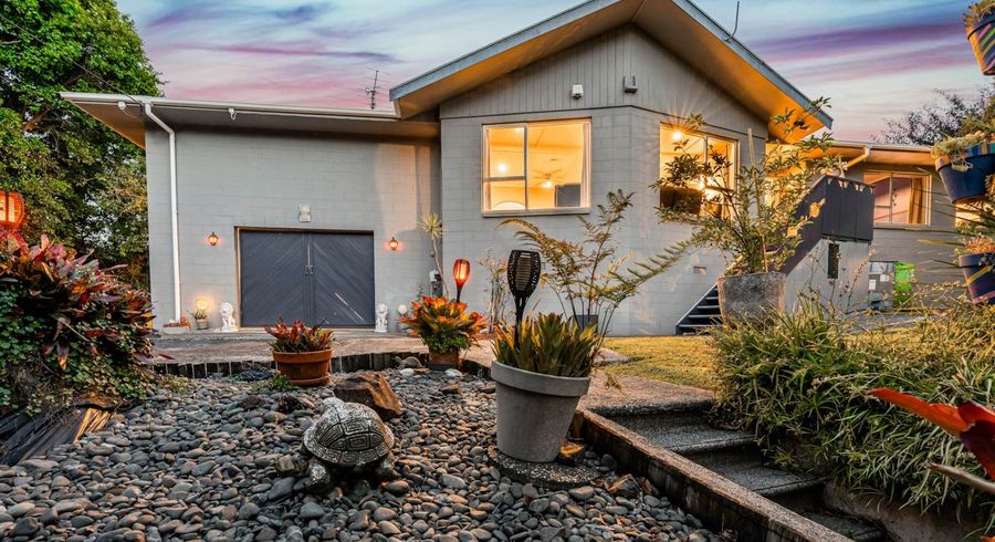  at 16 Ribblesdale Road, Henderson, Waitakere City, Auckland