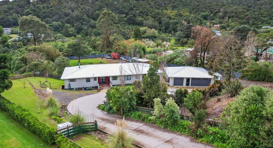  at 9C Valder Place, Waiomu, Thames