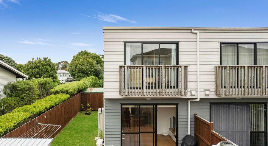  at 7/17 Woodford Avenue, Henderson, Waitakere City, Auckland