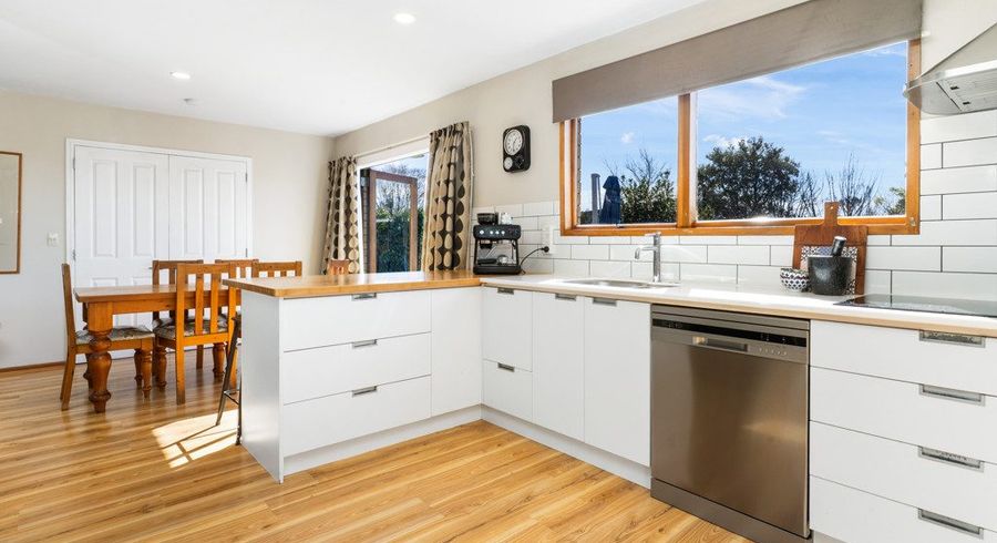  at 30B Bassett Street, Burwood, Christchurch City, Canterbury