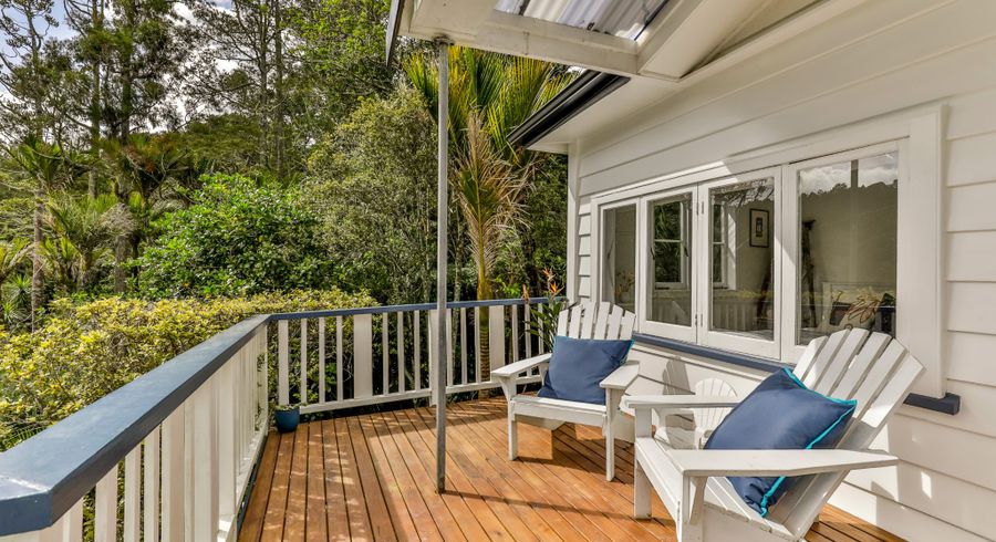  at 4 Aydon Road, Titirangi, Waitakere City, Auckland
