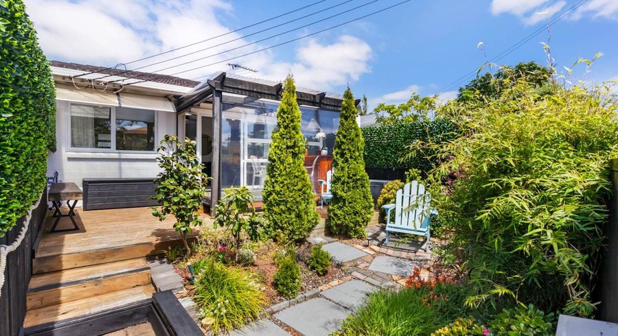  at 2/14 Argyle Street, Herne Bay, Auckland City, Auckland