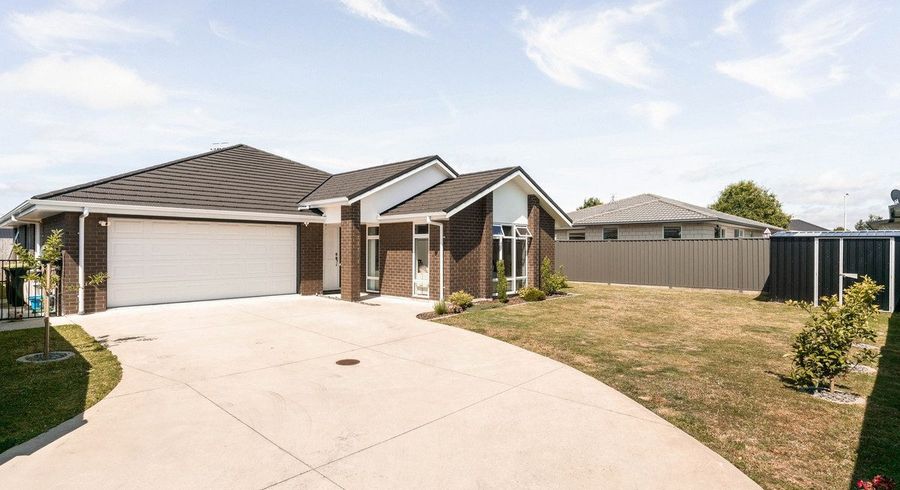  at 32 Trans Tasman Way, Pyes Pa, Tauranga, Bay Of Plenty
