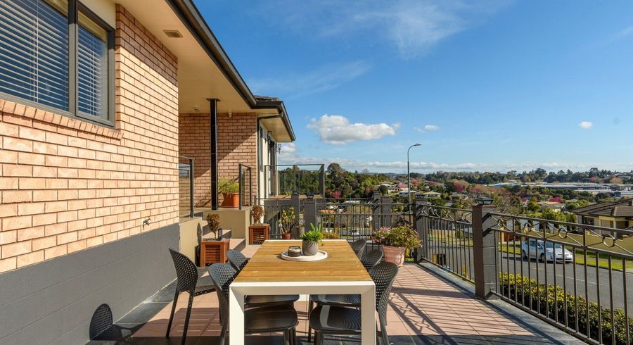  at 79 Waterside Drive, Pyes Pa, Tauranga