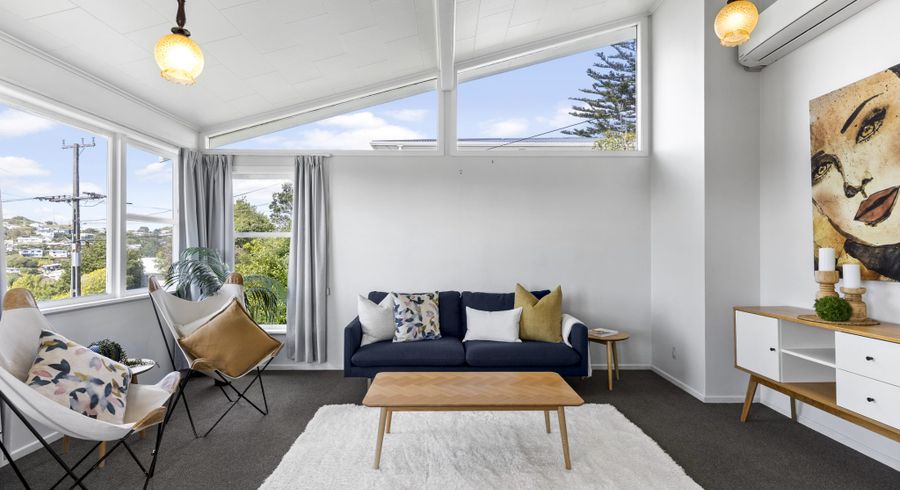  at 9 Alwyn Place, Newlands, Wellington, Wellington