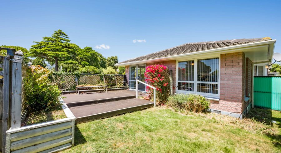  at 2 Leybourne Avenue, Waikanae, Kapiti Coast, Wellington