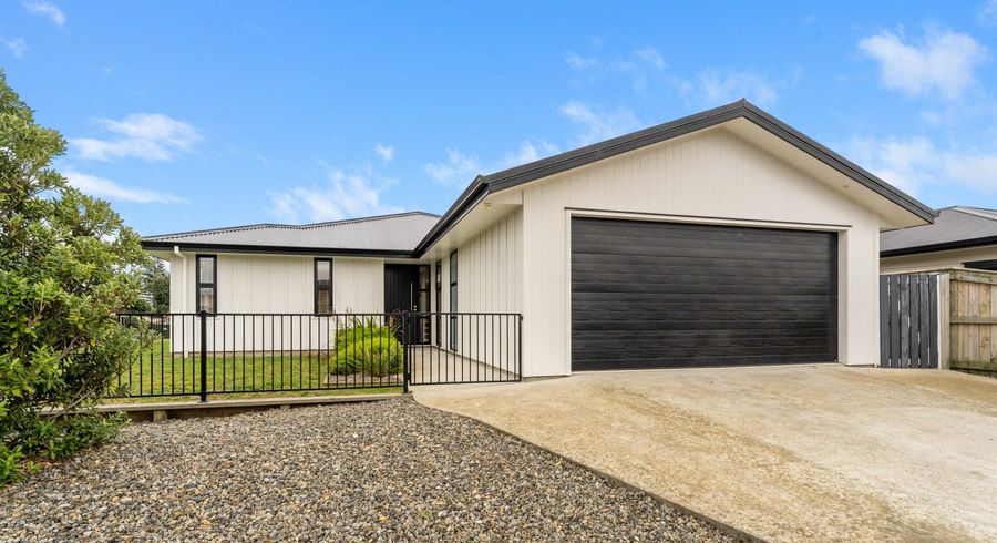  at 1 Seagrass Place, Otaki Beach, Kapiti Coast, Wellington