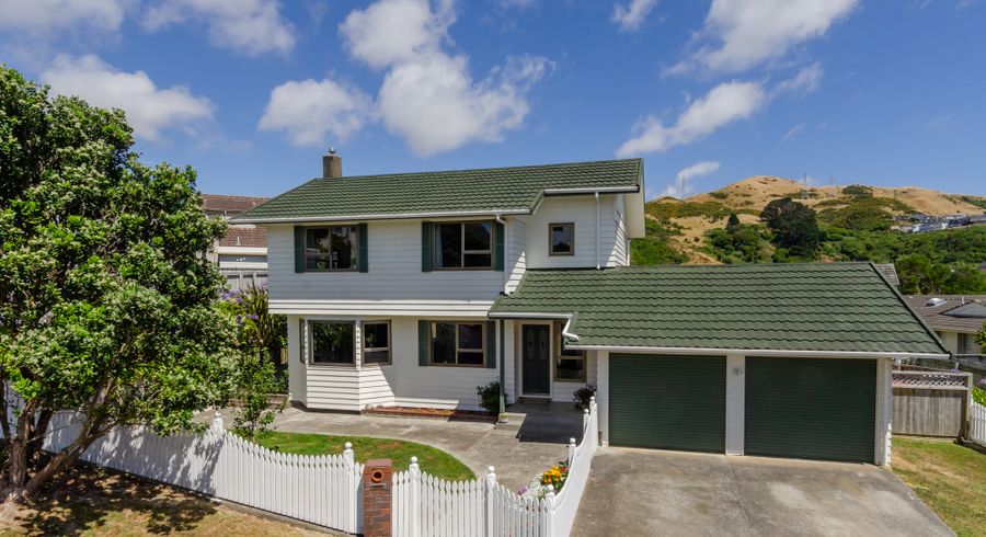  at 10 Abilene Crescent, Churton Park, Wellington