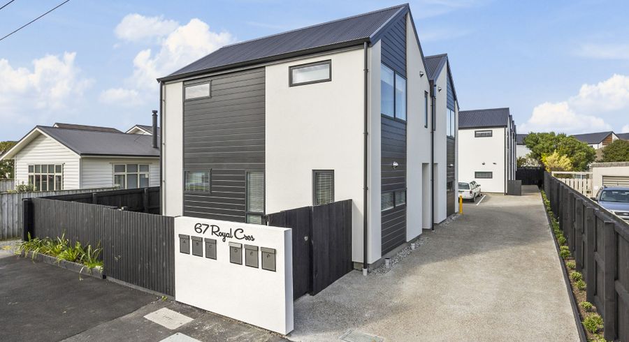  at 67c Royal Crescent, Saint Kilda, Dunedin, Otago