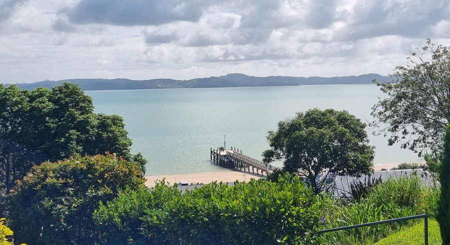  at 5 Carlton Crescent, Maraetai, Manukau City, Auckland