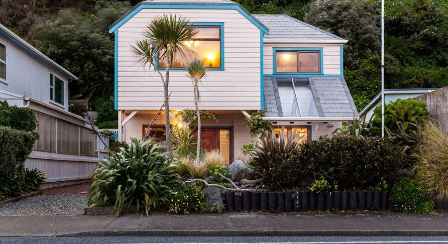  at 146 Breaker Bay Rd, Breaker Bay, Wellington, Wellington