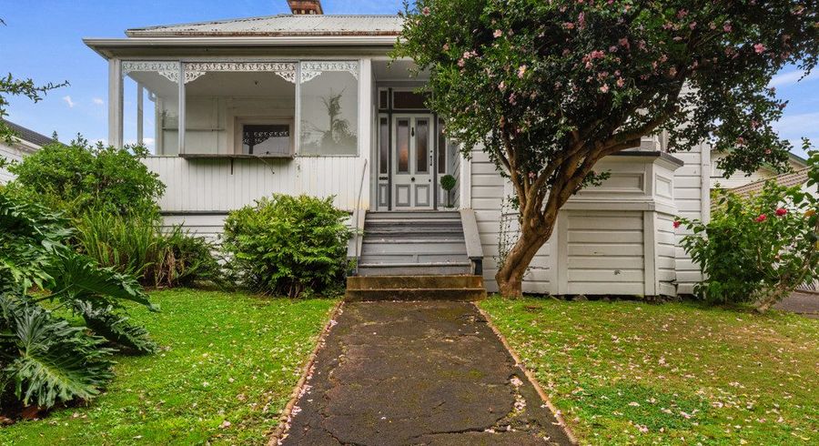  at 7 Horoeka Avenue, Mount Eden, Auckland City, Auckland