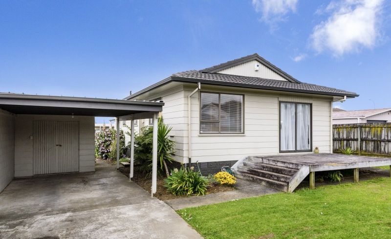  at 2/62 Sharland Avenue, Manurewa, Auckland