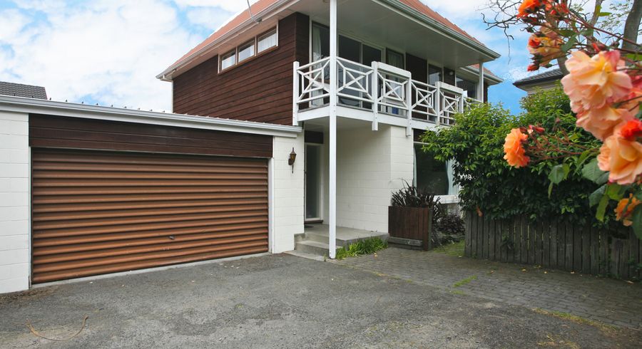  at 2/89D Fendalton Road, Fendalton, Christchurch