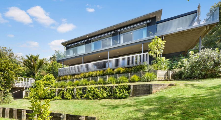  at 34 Montgomery Crescent, Cockle Bay, Auckland