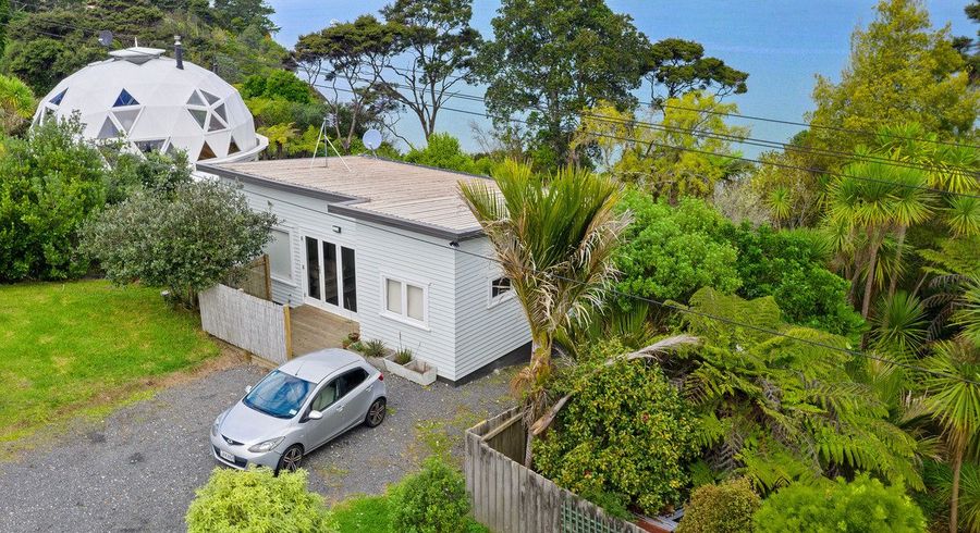 at The Cottage/49a Chatham Avenue, Paremoremo, North Shore City, Auckland