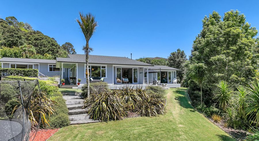  at 42 Landing Road, Titirangi, Auckland