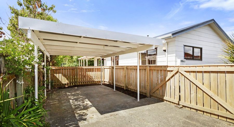  at 1/52 Cambridge Terrace, Waiwhetu, Lower Hutt