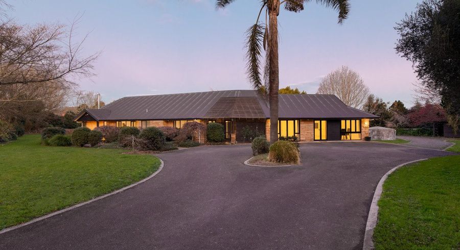  at 348 Lake View Drive, Karapiro, Cambridge