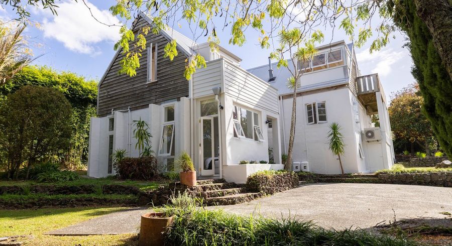  at 194 Onewa Road, Birkenhead, North Shore City, Auckland