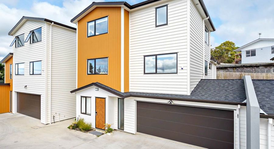  at 22B Thornlow Street, Glendene, Waitakere City, Auckland