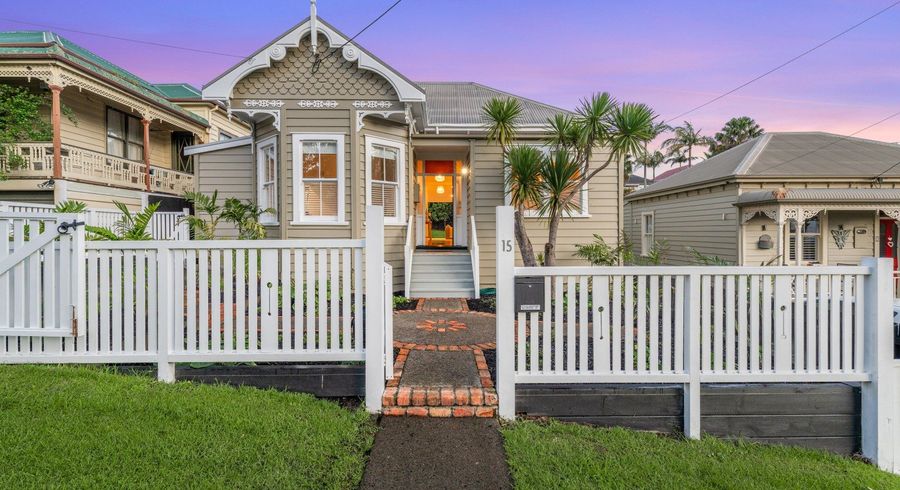  at 15 Saint Leonards Road, Devonport, North Shore City, Auckland
