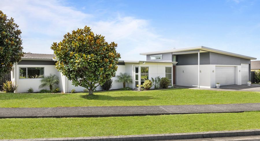  at 9 Columbia Crescent, Beachlands, Auckland