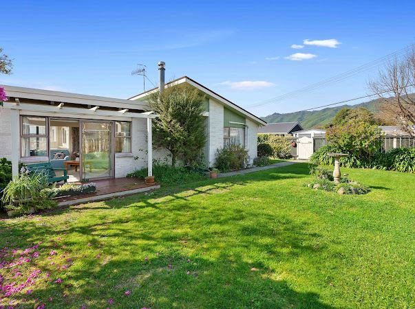  at 1 Miro Street, Waikanae