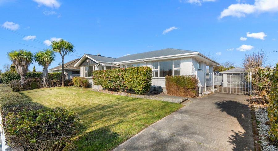  at 53 Greendale Avenue, Avonhead, Christchurch City, Canterbury