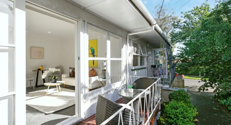  at 2/189 Landscape Road, Mount Eden, Auckland