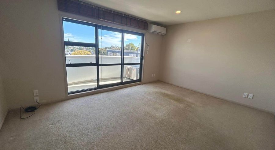  at 7/5 Cook Street, Howick, Manukau City, Auckland