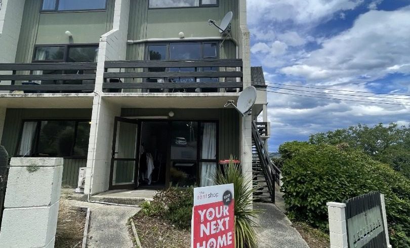  at 2/93 Queen Street, North Dunedin, Dunedin, Otago