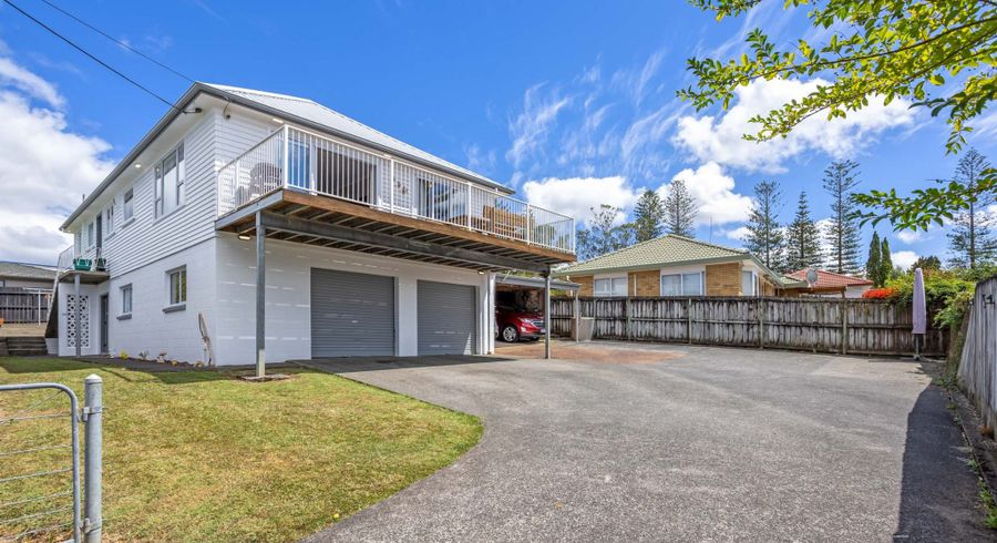  at 15a Sarona Avenue, Glen Eden, Waitakere City, Auckland